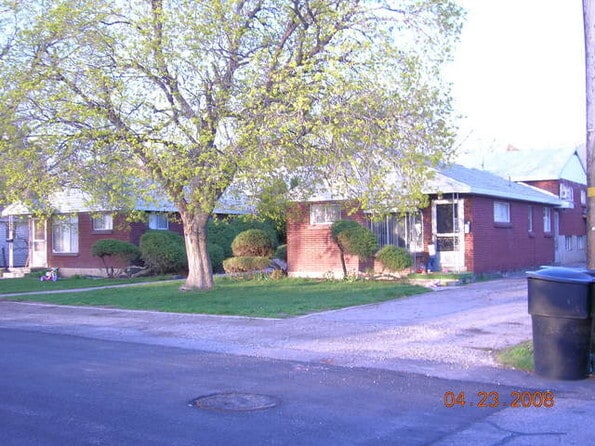 Photo - 3205 S Kenwood St Unit Kenwood