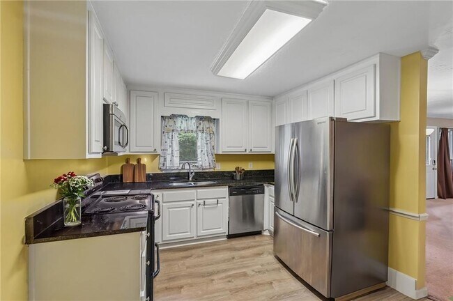 Photo - 3080 Stone Oak Dr