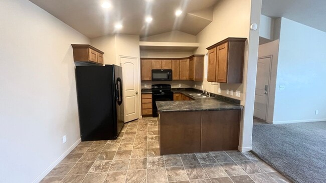Building Photo - 1019 Village River Ln Unit A-12 Rental