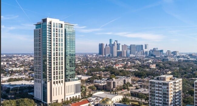 Building Photo - 3411 Yoakum Blvd Unit 1507