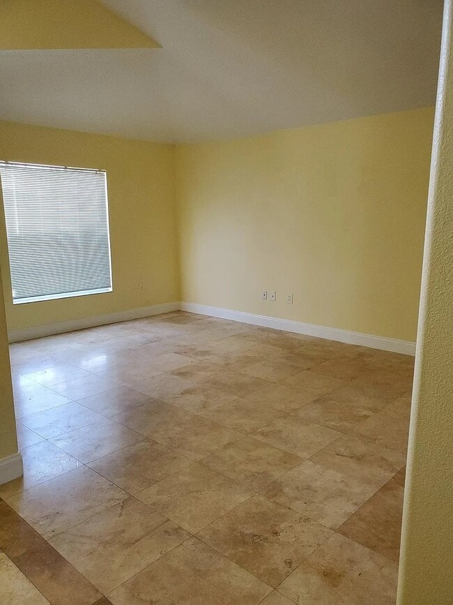 Photo - 3560 Benson Park Blvd