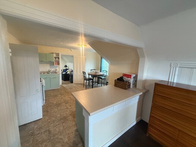 1222 Lenox Ave Unidad Skyview (Furnished/Unfurnished)
