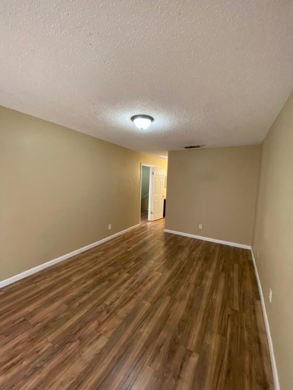 Photo - 181 Rebecca Ln