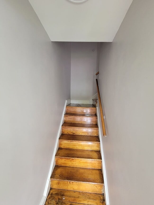 Photo - 3315 Indian Queen Ln Unit B