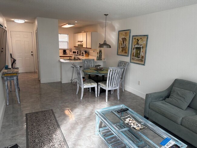 Photo - 201 Ocean Park Ln