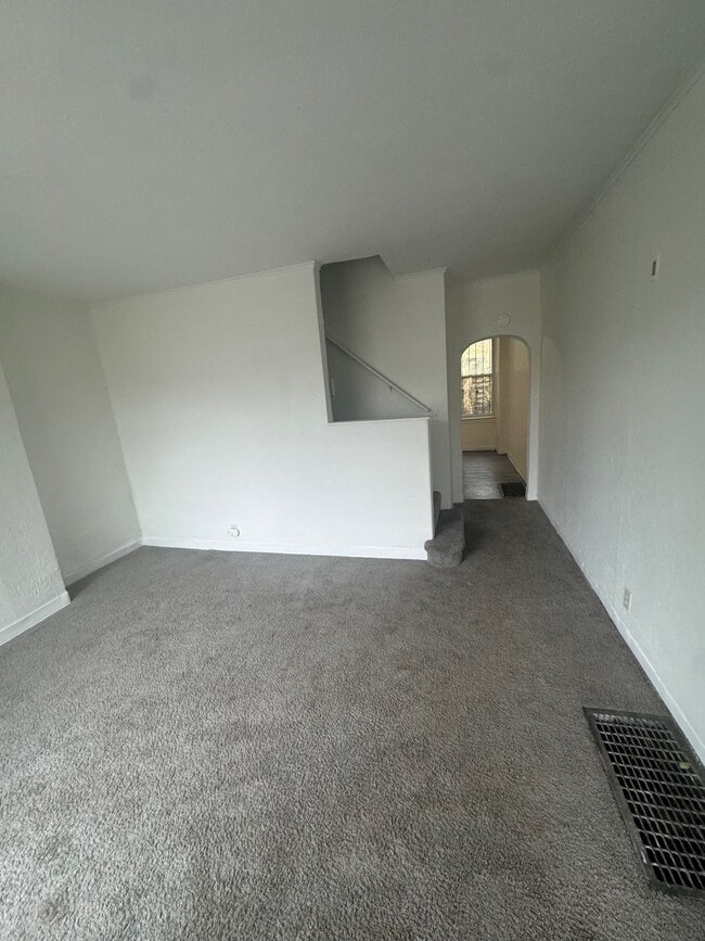 Photo - 5415 Second Ave