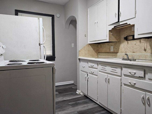 Photo - 1 bed 1 bath duplex