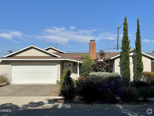 Building Photo - 36 La Verne Ave Rental
