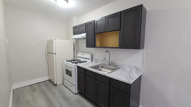 Photo - 6820 Ludlow St Unidad A111