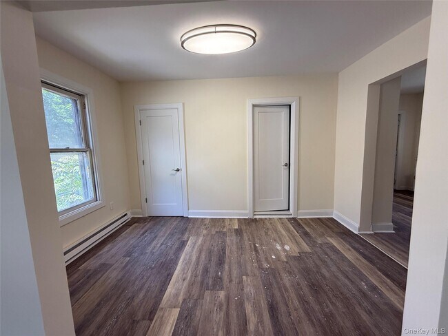 Photo - 174 Center St