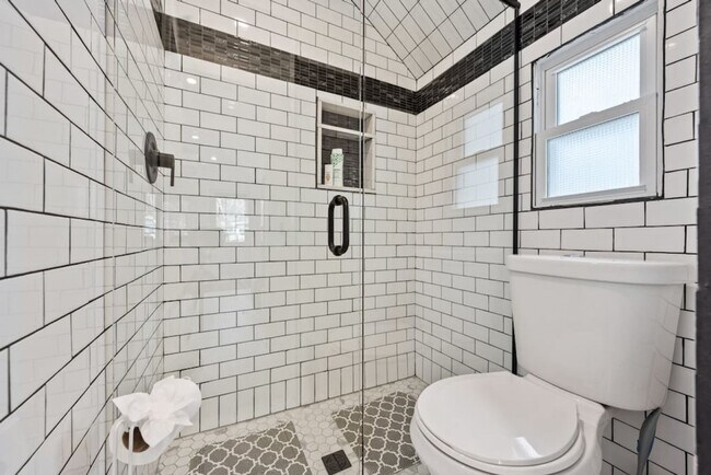 Photo - 2015 Water St Unité SI ID1403745P