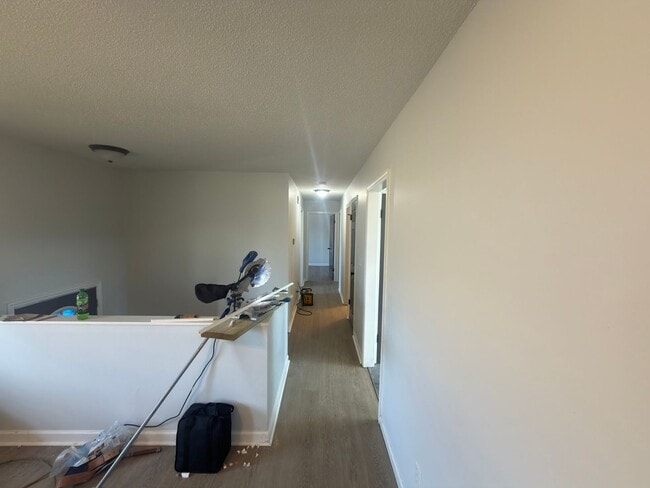 Photo - Spacious 4bd 2b home!