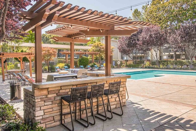 Photo - The Montclaire