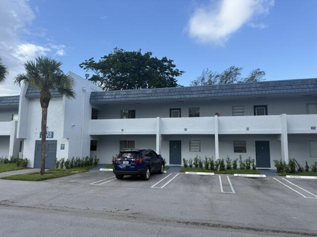 Building Photo - 2828 Casita Way Unit 211