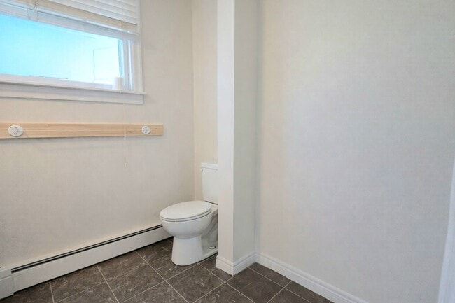 Photo - 2 Bedroom, 1 Bathroom Apartment for Rent - Available February 1st Unit A