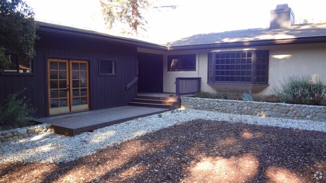 Building Photo - 18000 S Mountain Rd Rental