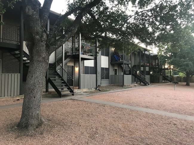Pecan Creek Apartments