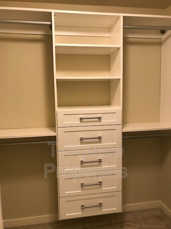 Photo - 13824 N Creek Dr