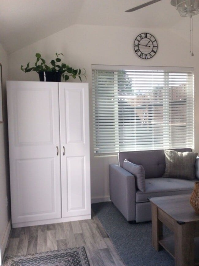 Photo - 1178 E 8th St Unit Studio