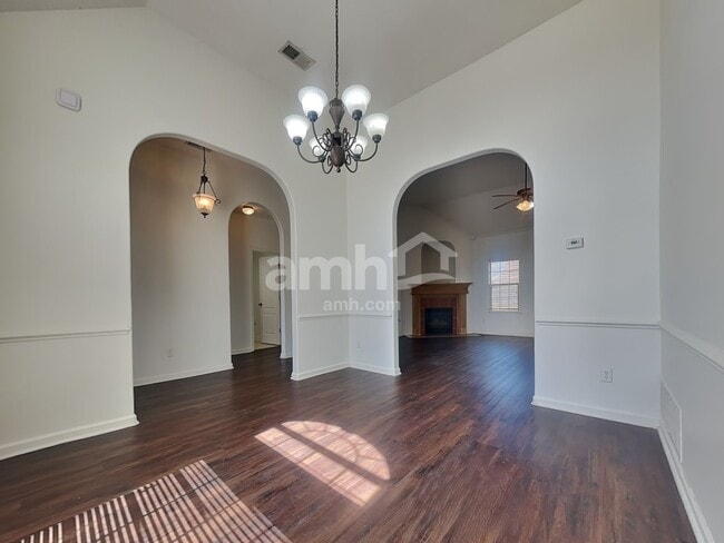 Photo - 154 Tanner Cv