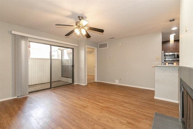 Photo - 3115 Helms St Unit 115