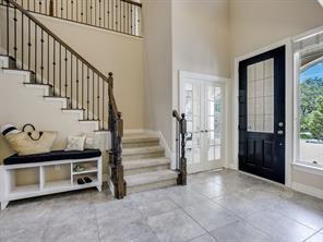 Photo - 207 Crosswind Ct