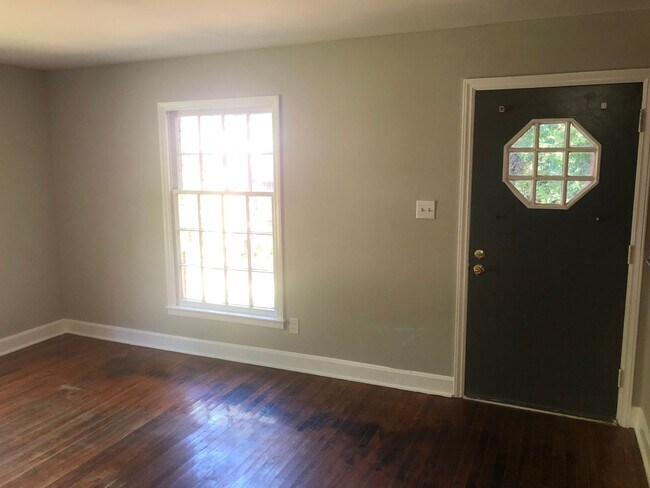 Photo - 3024-3026 Amity Garden Duplex Unidad 3026 Amity Garden Court