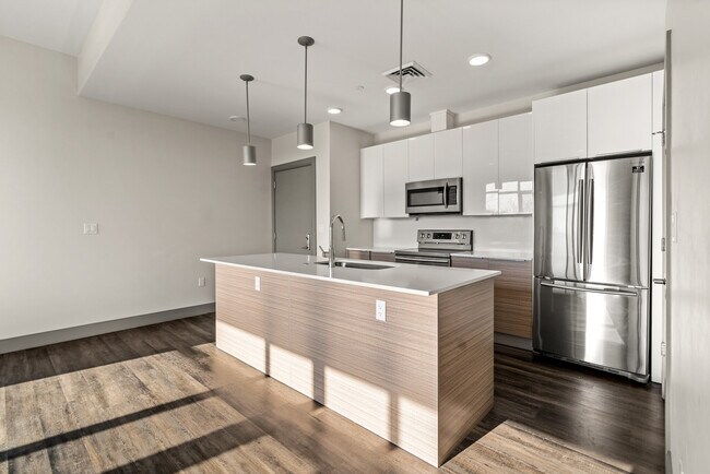 Photo - 400 Mystic Ave Apartamentos Unidad #2
