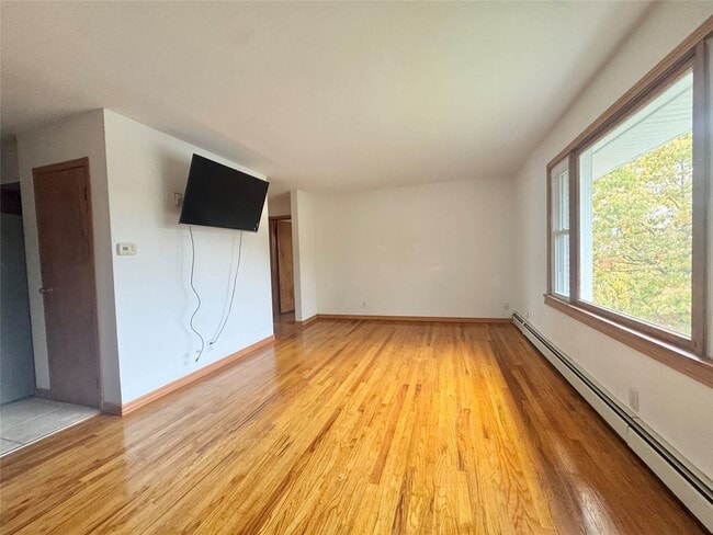 Photo - 300 Rano Blvd Unit 6
