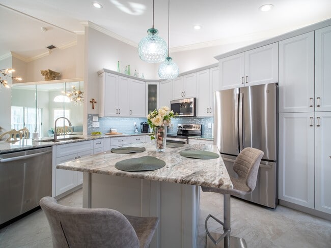 Photo - 8415 Excalibur Cir