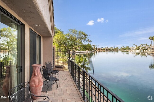 Building Photo - 1402 W Lake Mirage Ct Rental