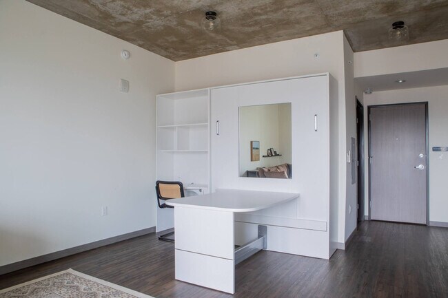 1840 N Farwell Ave Unit SI ID1379024P