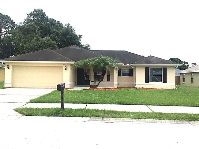 Building Photo - 6925 Krenson Oaks St Rental