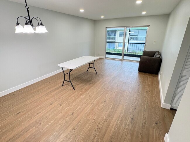 Photo - 4167 NW 90th Ave Unit 202