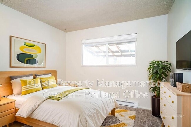 Photo - 2096 SE Pinelane St