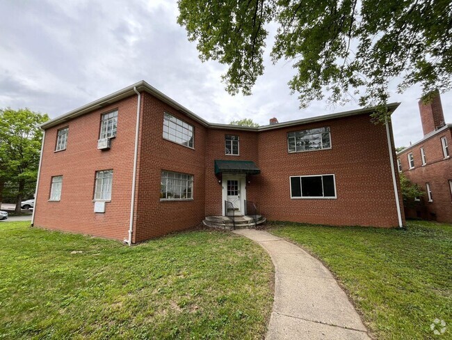 Building Photo - 3677 N High St Unit A Rental