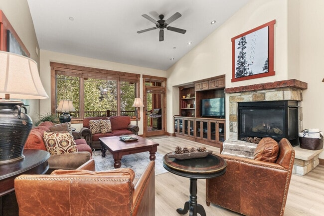 Photo - 2905 Mountaineer Cir Unit SI ID1564275P
