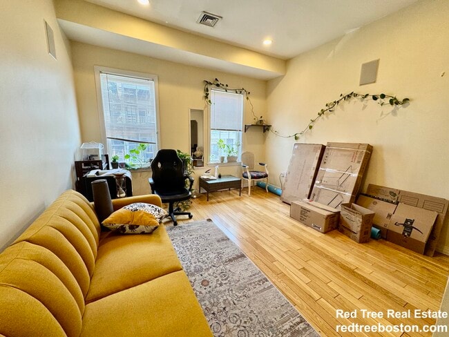 Photo - 22 Elmore St Unit 2