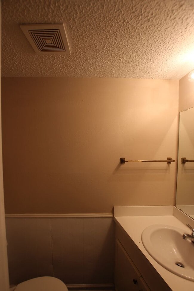 Photo - Delmar Dr. 2510/2512 Unit 2510 Delmar Dr.