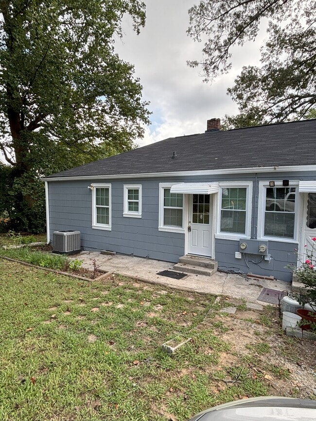 Photo - 3263 Wheeler St