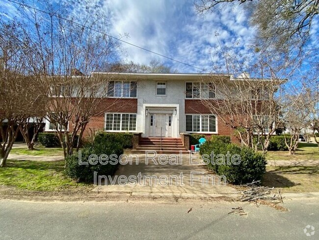 Building Photo - 3806 Highland Ave Rental