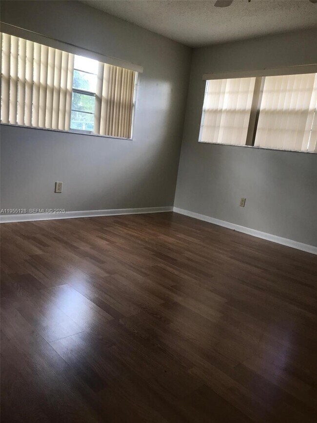 Photo - 4104 NW 88th Ave Unit 2