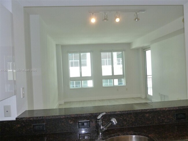 7350 SW 89th St Unit 807S