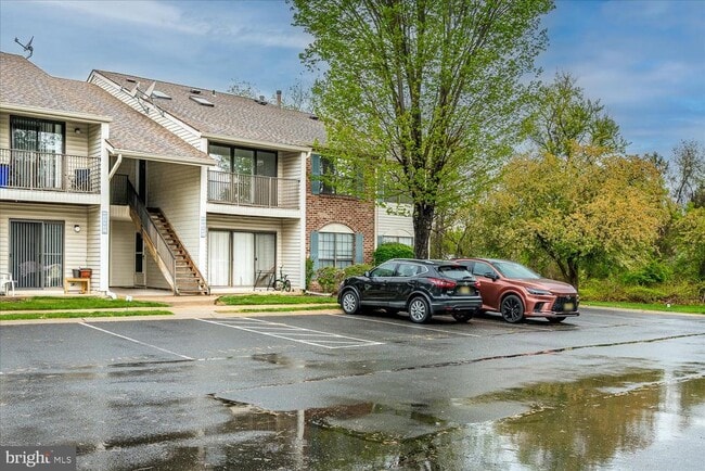 Photo - 64 Taylor Dr