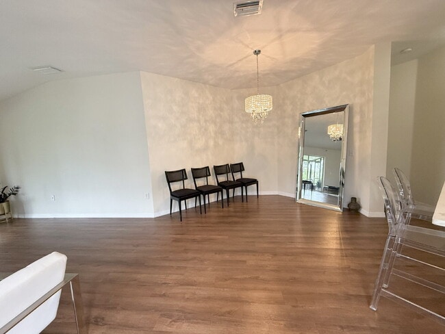 Photo - "Charming 3-Bedroom villa in Wesley Chapel...