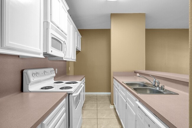 Photo - 172 Binnacle Ct