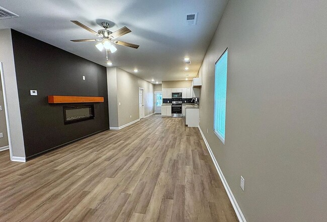 Photo - NEW LISITING