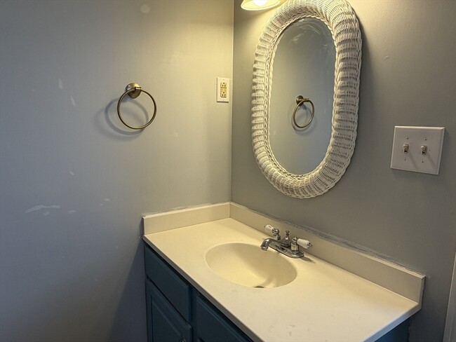 Photo - 17 Park Ave Unit 3