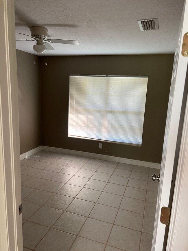 Photo - 1655 27th Ave