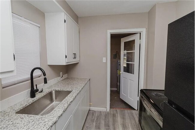 Photo - 919 N Piatt Ave